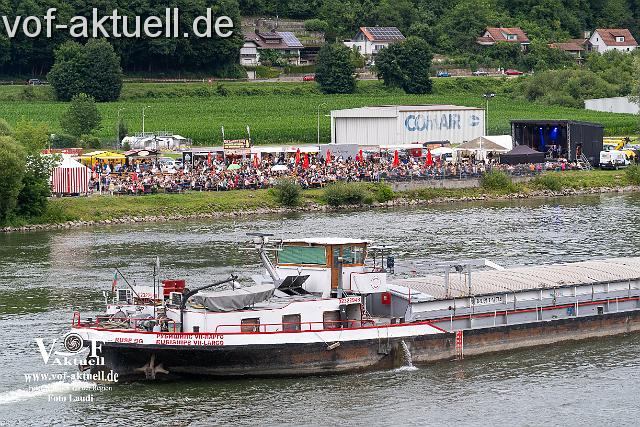 A-FR-Donau in Flammen Foto Laudi -207387.jpg